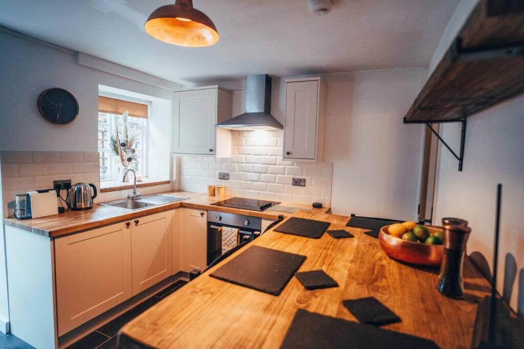 Chapel Place, Charming, Cosy, Country, Cottage. Монтгомері Екстер'єр фото